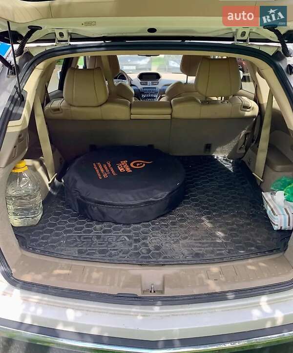 Внедорожник / Кроссовер Acura MDX 2012 в Киеве