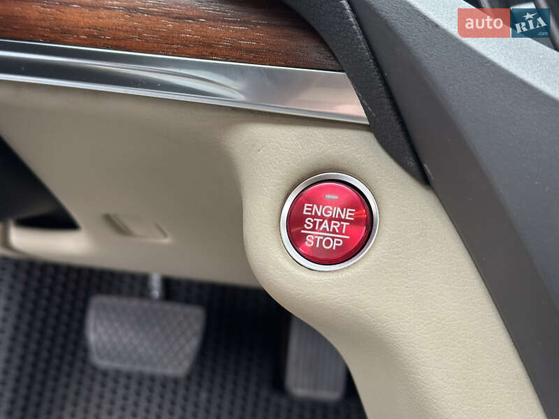 Позашляховик / Кросовер Acura MDX 2017 в Одесі