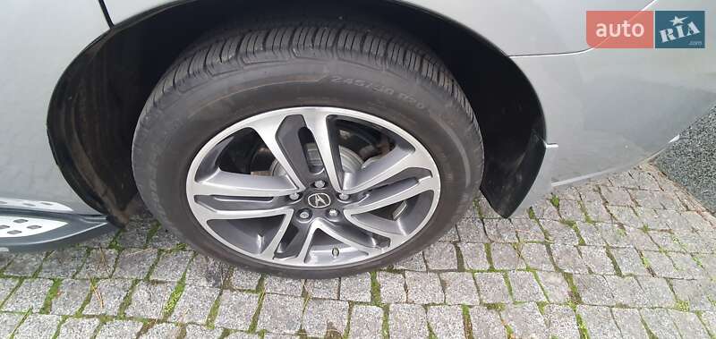 Внедорожник / Кроссовер Acura MDX 2017 в Одессе