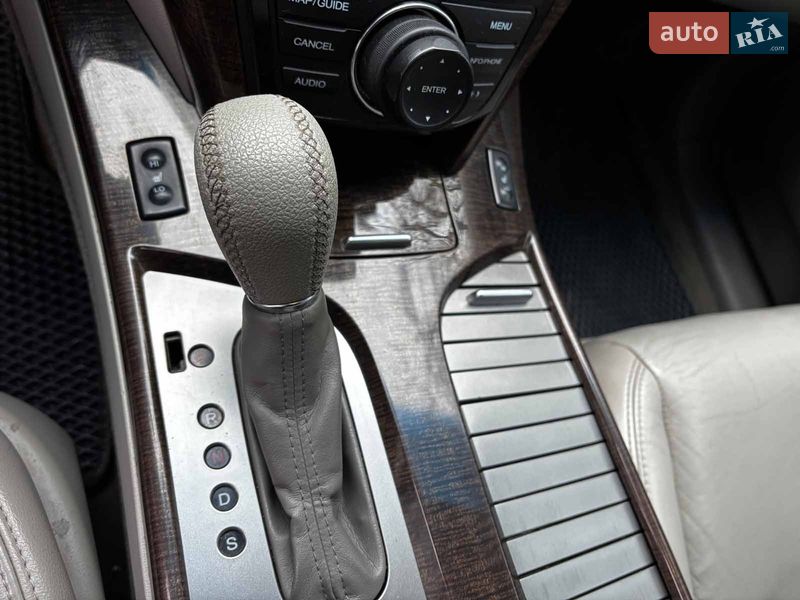 Внедорожник / Кроссовер Acura MDX 2011 в Запорожье