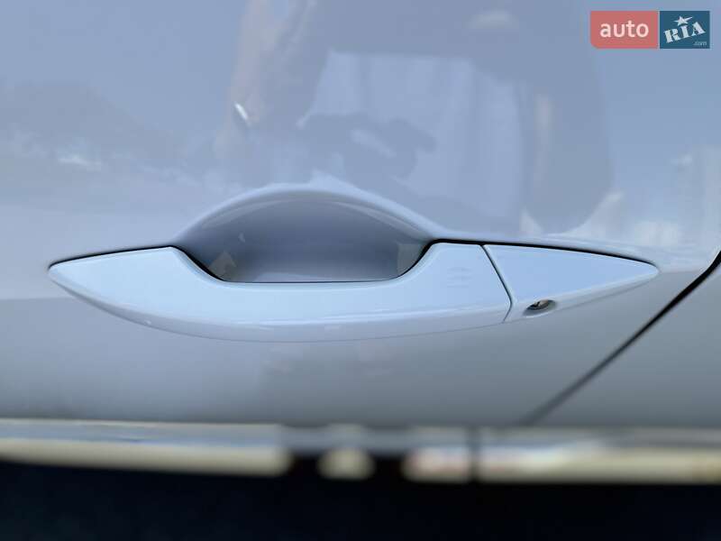 Внедорожник / Кроссовер Acura RDX 2020 в Киеве