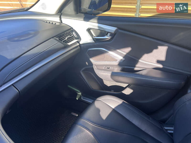 Позашляховик / Кросовер Acura RDX 2019 в Львові