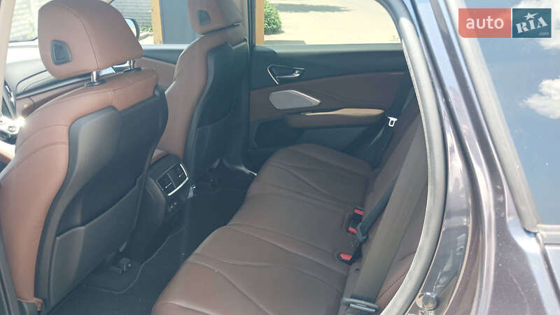 Внедорожник / Кроссовер Acura RDX 2021 в Казанке