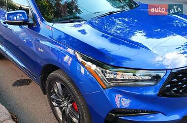 Позашляховик / Кросовер Acura RDX 2020 в 