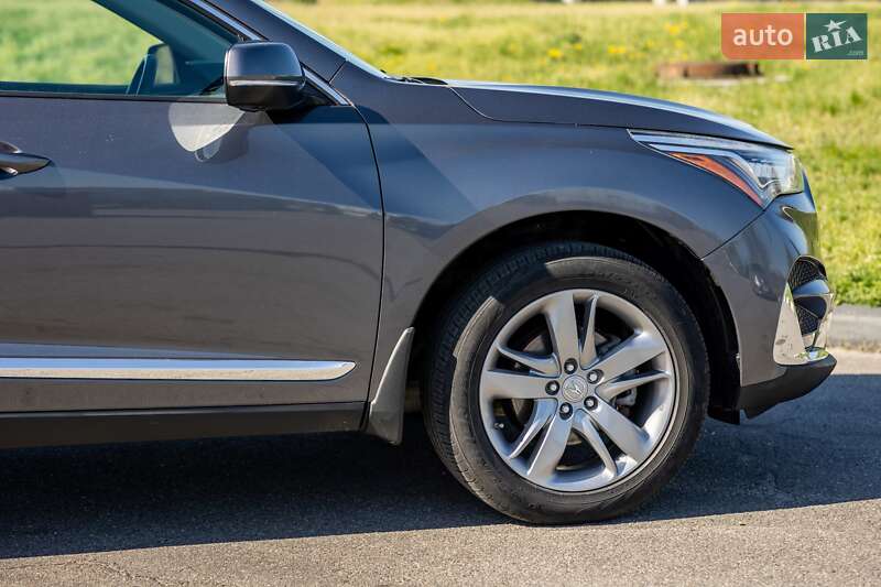 Внедорожник / Кроссовер Acura RDX 2018 в Киеве