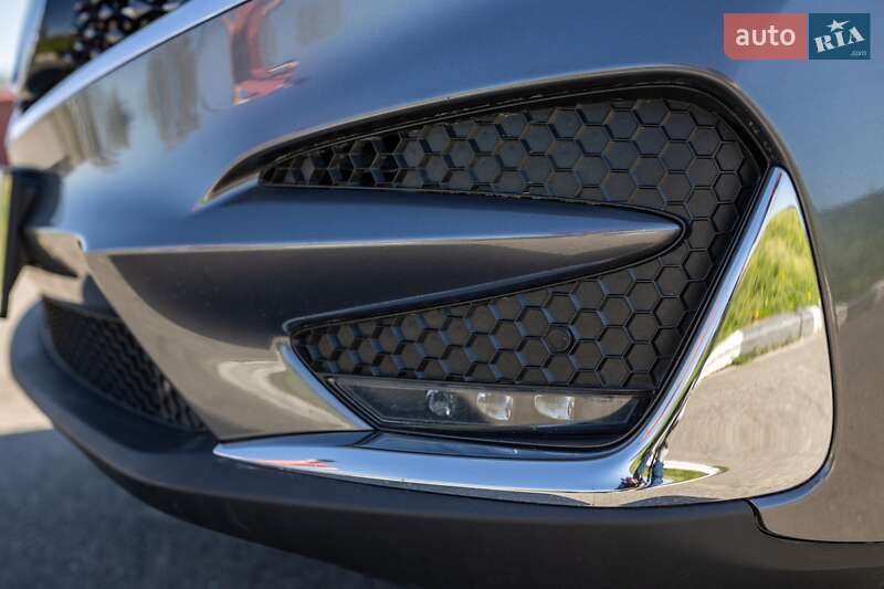 Внедорожник / Кроссовер Acura RDX 2018 в Киеве