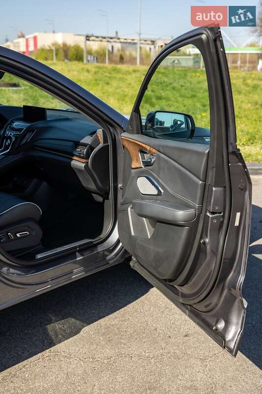 Внедорожник / Кроссовер Acura RDX 2018 в Киеве
