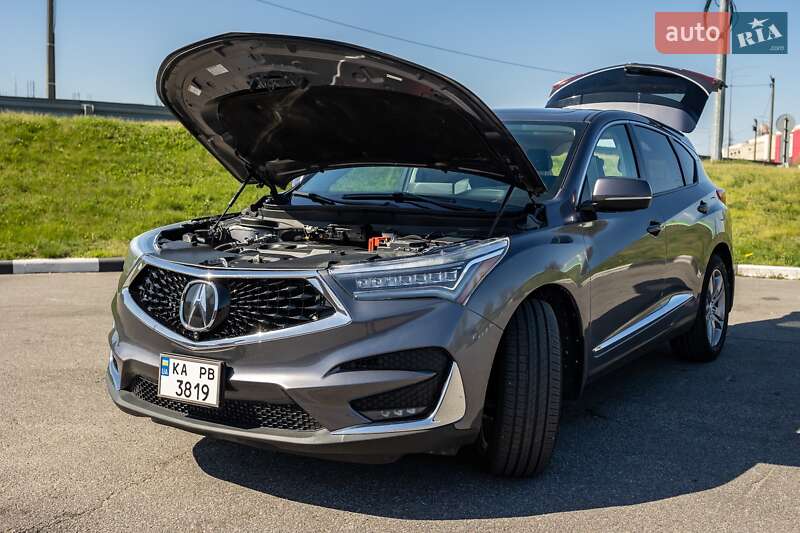 Внедорожник / Кроссовер Acura RDX 2018 в Киеве