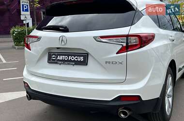 Позашляховик / Кросовер Acura RDX 2019 в 