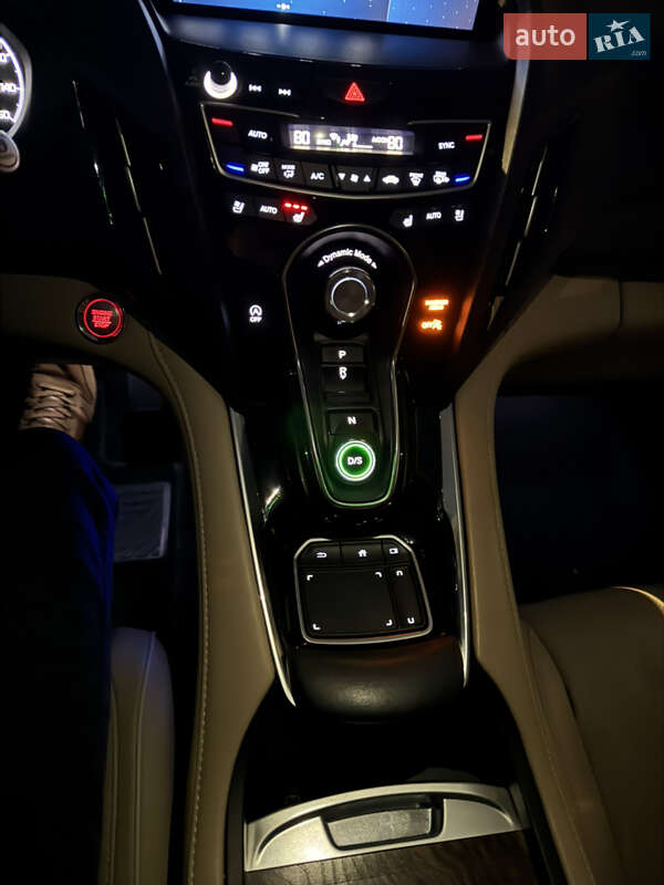 Внедорожник / Кроссовер Acura RDX 2018 в Чернигове