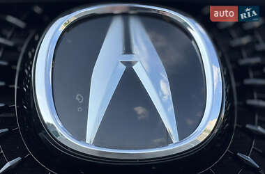 Внедорожник / Кроссовер Acura RDX 2018 в 