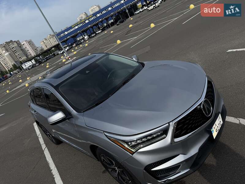 Внедорожник / Кроссовер Acura RDX 2018 в Киеве