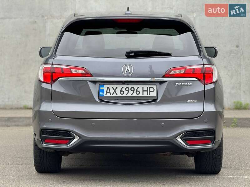 Внедорожник / Кроссовер Acura RDX 2016 в Киеве