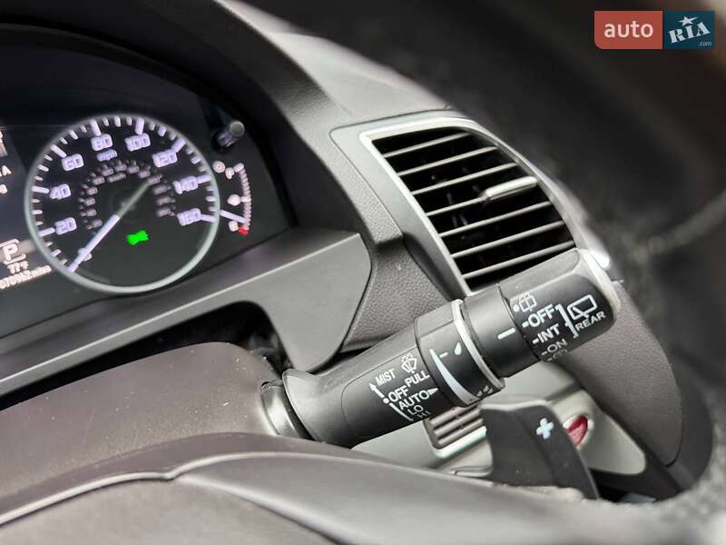 Внедорожник / Кроссовер Acura RDX 2016 в Киеве