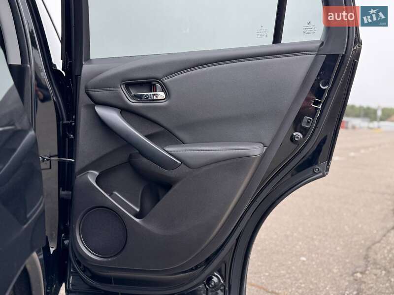 Внедорожник / Кроссовер Acura RDX 2015 в Киеве