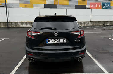 Позашляховик / Кросовер Acura RDX 2019 в 