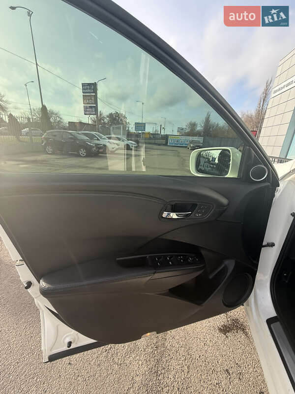 Позашляховик / Кросовер Acura RDX 2017 в Полтаві фото 11 Позашляховик / Кросовер Acura RDX 2017 в Полтаві