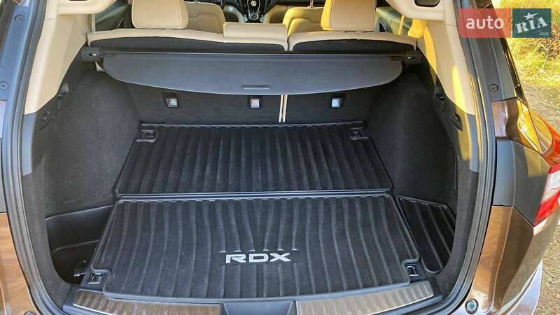 Позашляховик / Кросовер Acura RDX 2018 в Києві фото 40 Позашляховик / Кросовер Acura RDX 2018 в Києві