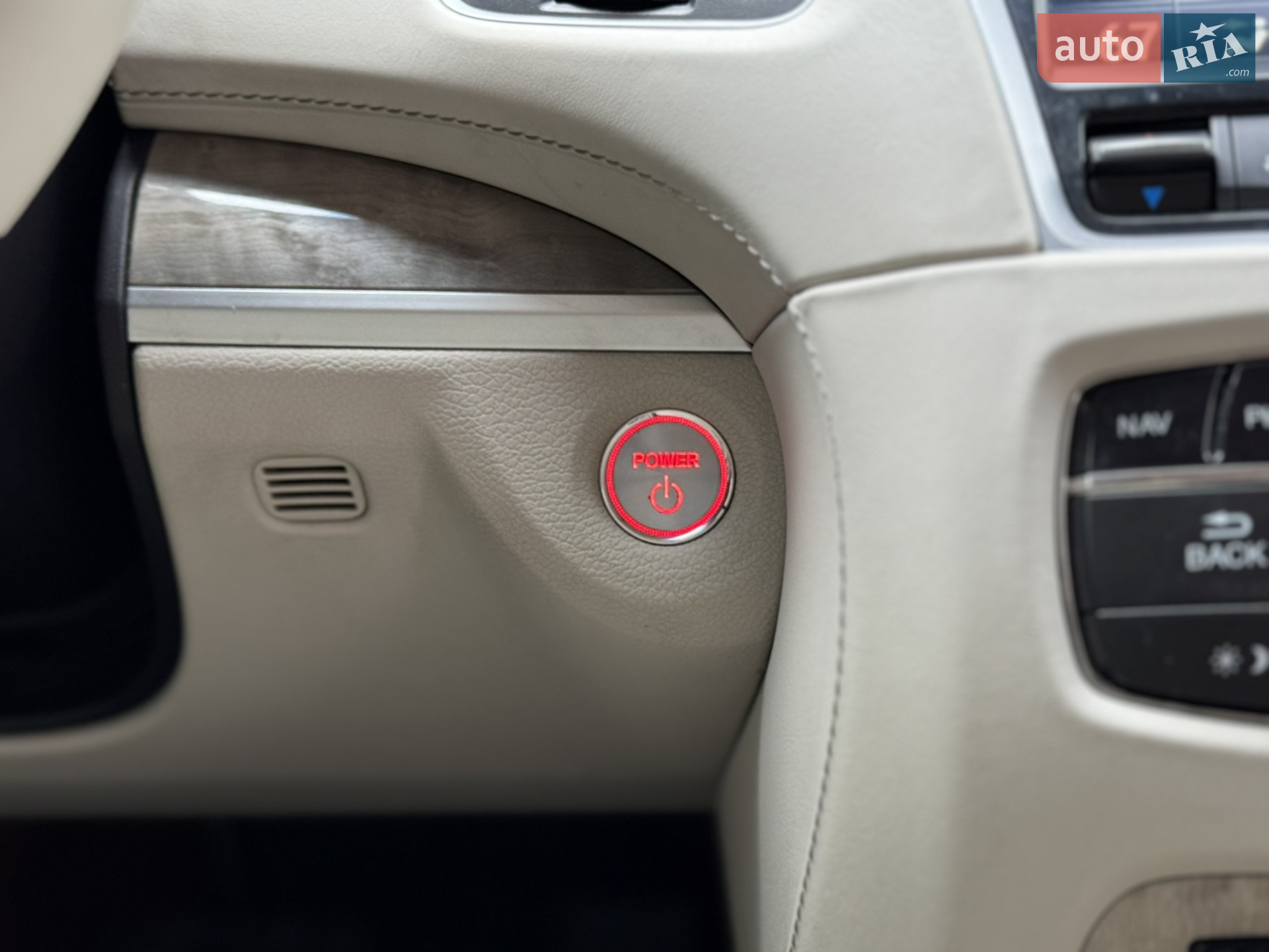 2018 Acura RLX - мініатюра 33