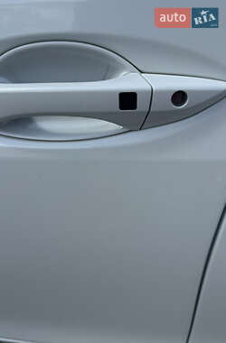 Седан Acura RLX 2015 в 