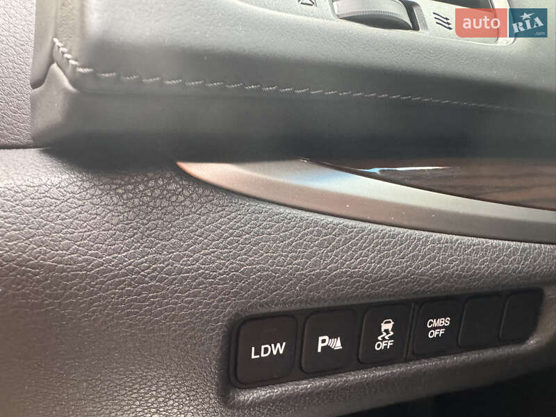 Седан Acura RLX 2013 в Киеве фото 32 Седан Acura RLX 2013 в Киеве