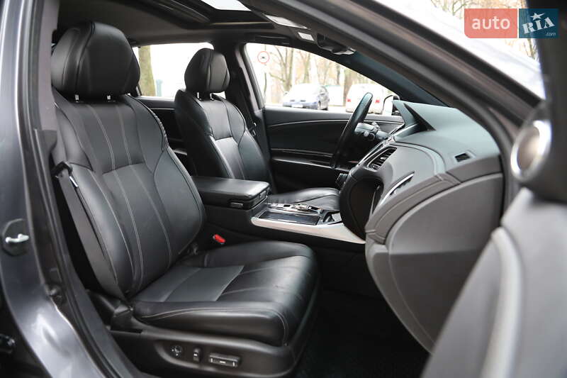 Седан Acura RLX 2017 в Харкові