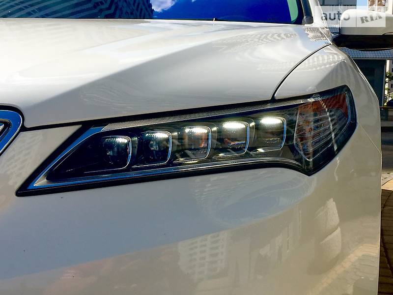 Acura TLX 2015 года