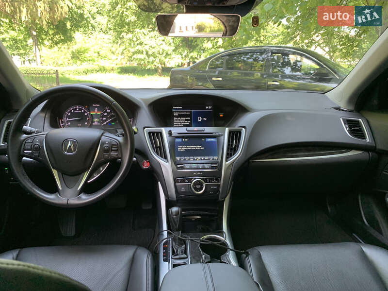 Седан Acura TLX 2017 в Киеве