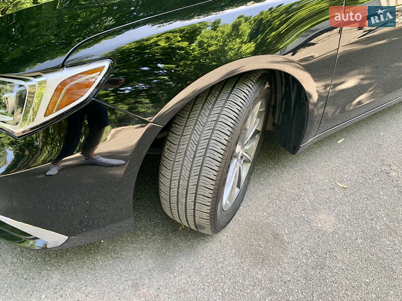 Седан Acura TLX 2017 в Киеве