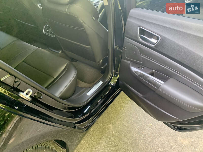 Седан Acura TLX 2017 в Киеве