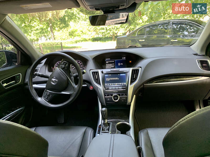 Седан Acura TLX 2017 в Киеве