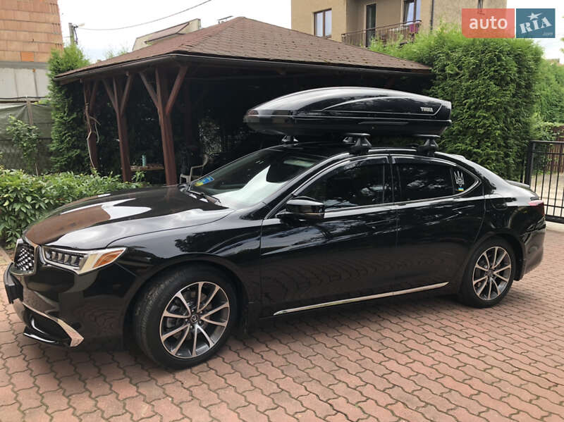 Седан Acura TLX 2018 в Львове