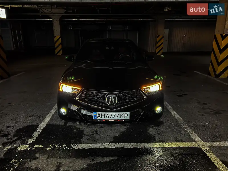 Acura TLX 2018