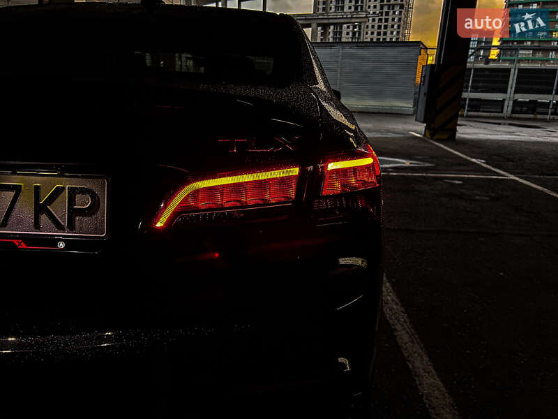 Седан Acura TLX 2018 в Днепре