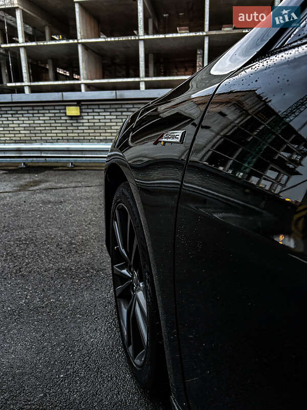 Седан Acura TLX 2018 в Днепре