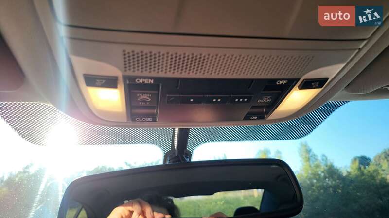 Седан Acura TLX 2017 в Одесі