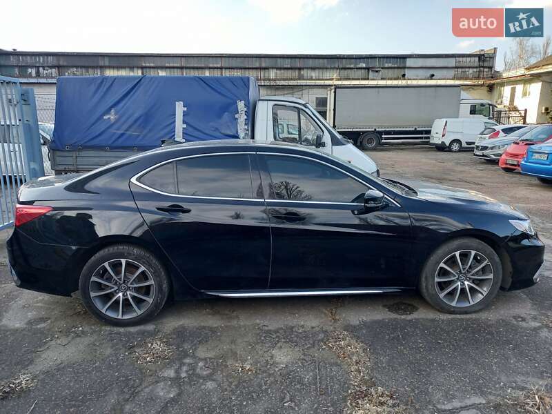 Седан Acura TLX 2017 в Киеве