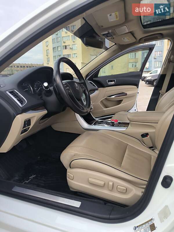 Седан Acura TLX 2017 в Киеве