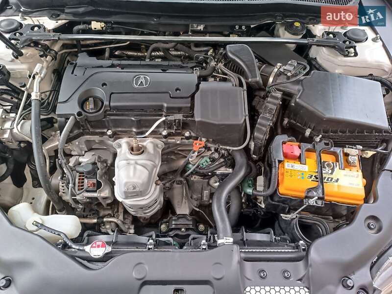 Седан Acura TLX 2016 в Чернигове