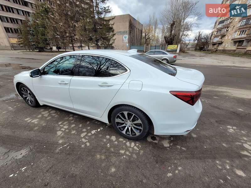 Седан Acura TLX 2015 в Кривом Роге