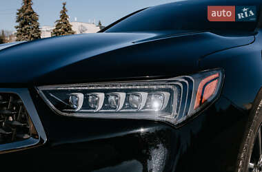 Седан Acura TLX 2017 в 