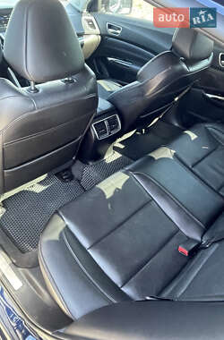 Седан Acura TLX 2017 в Киеве