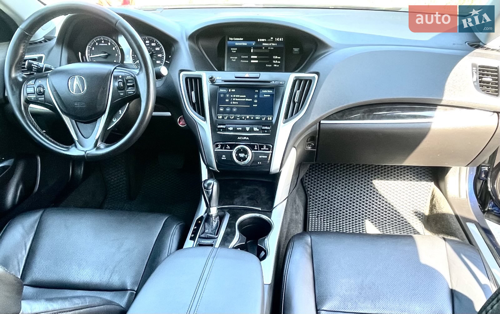 2017 Acura TLX - мініатюра 16