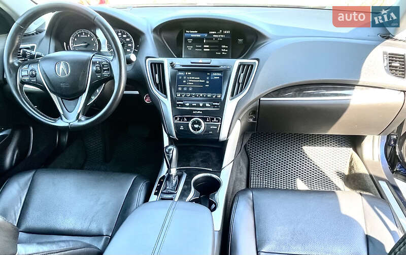 Седан Acura TLX 2017 в Киеве