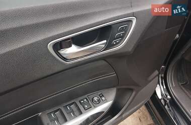 Седан Acura TLX 2017 в 