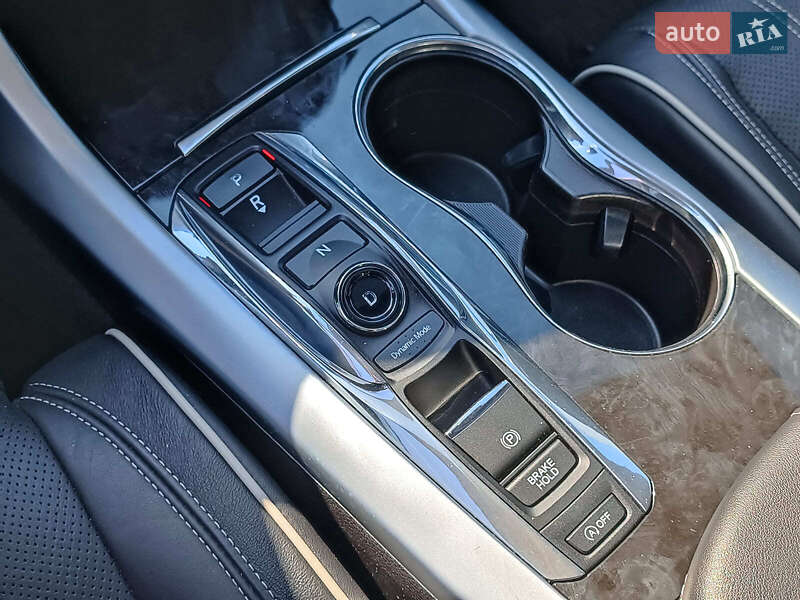 Седан Acura TLX 2017 в Харкові