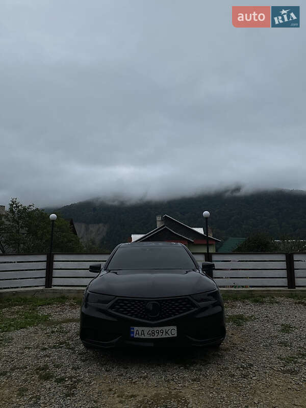 Седан Acura TLX 2017 в 