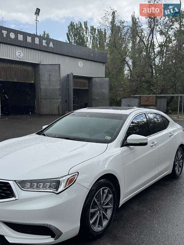 Седан Acura TLX 2019 в Кривом Роге