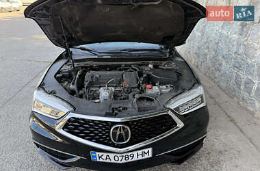 Седан Acura TLX 2015 в 