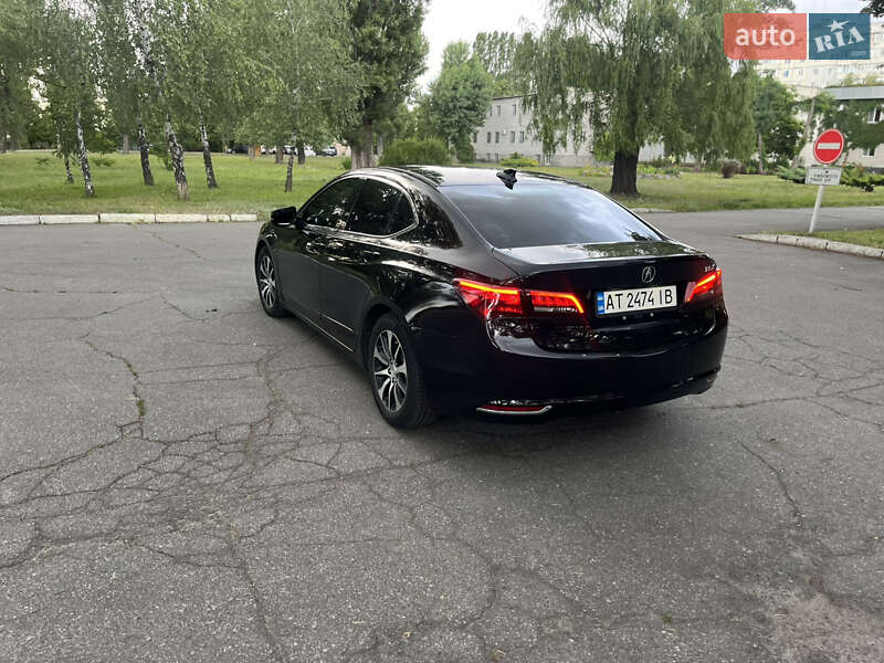 Седан Acura TLX 2016 в Кременчуці